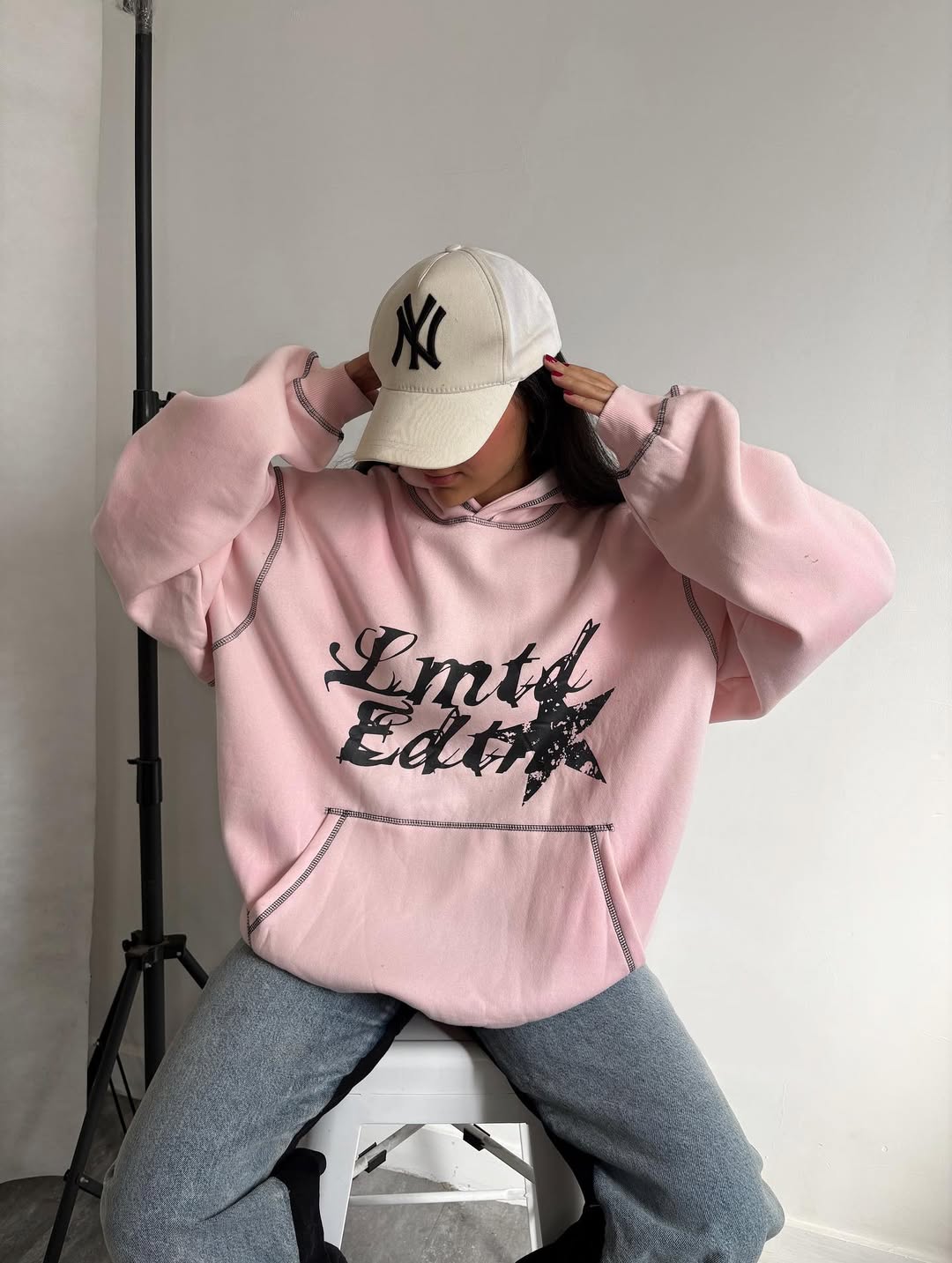 Hoodie imported from boohoo_man - unisex, boxy fit, 3-layer fleece